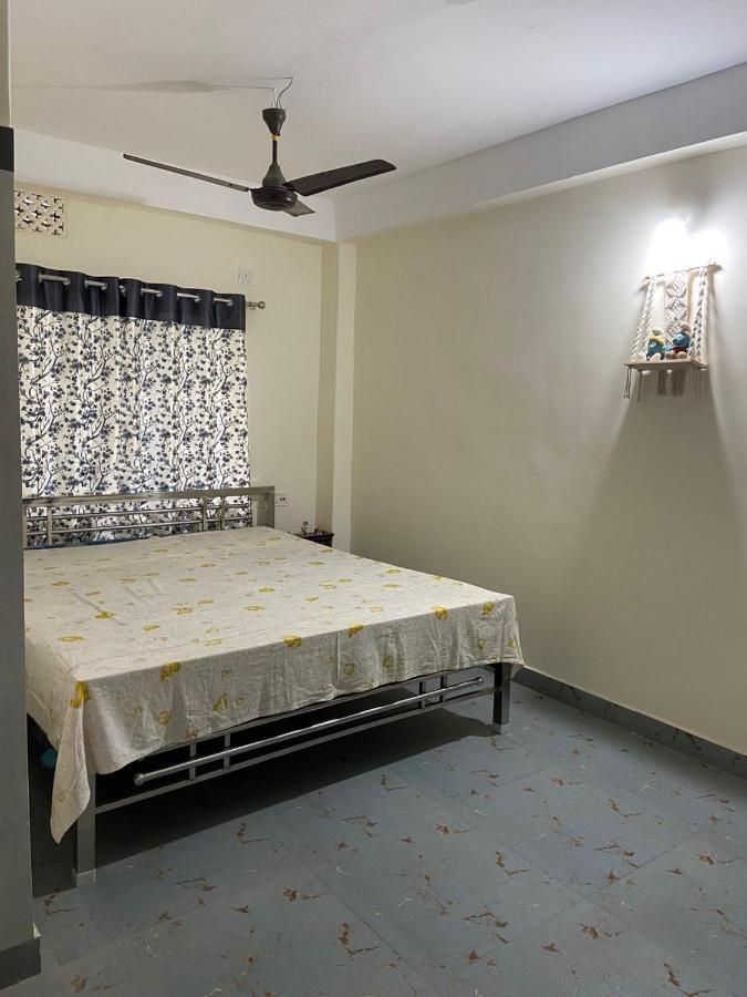 Maria'S Homestay Силигури Экстерьер фото