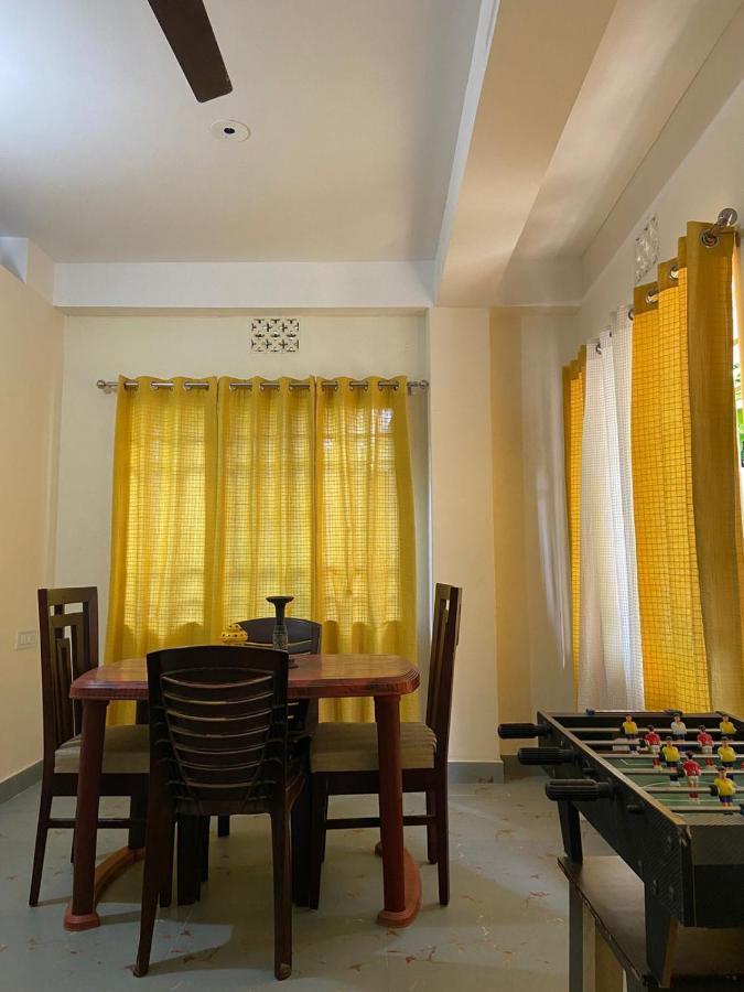 Maria'S Homestay Силигури Экстерьер фото