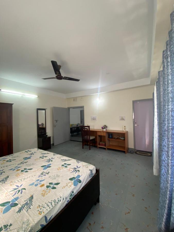 Maria'S Homestay Силигури Экстерьер фото
